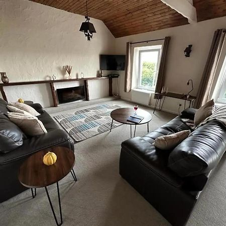 2 Bed-Sleeps 4-Sea View-Pet Friendly-Parking Llanelli Exterior foto
